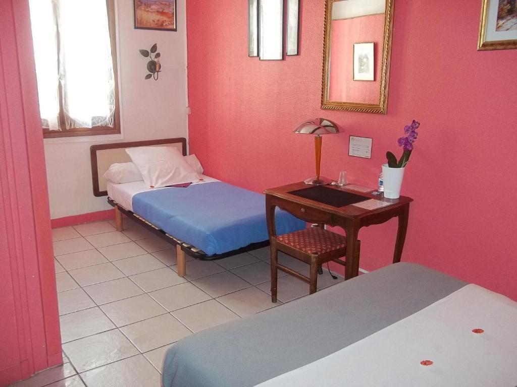 Hotel Innova Cardabella Avignon Værelse billede