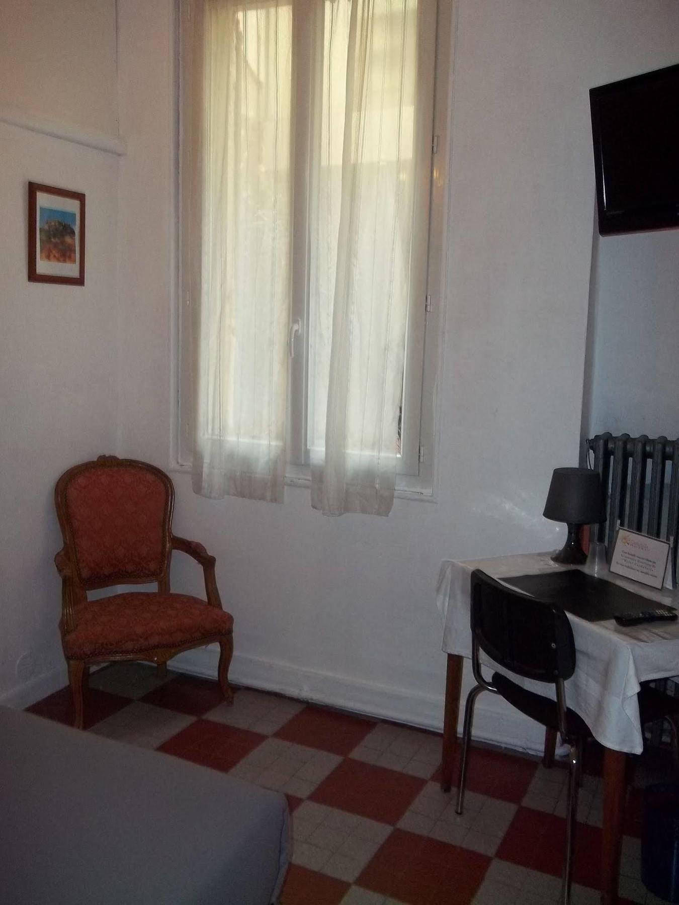 Hotel Innova Cardabella Avignon Eksteriør billede