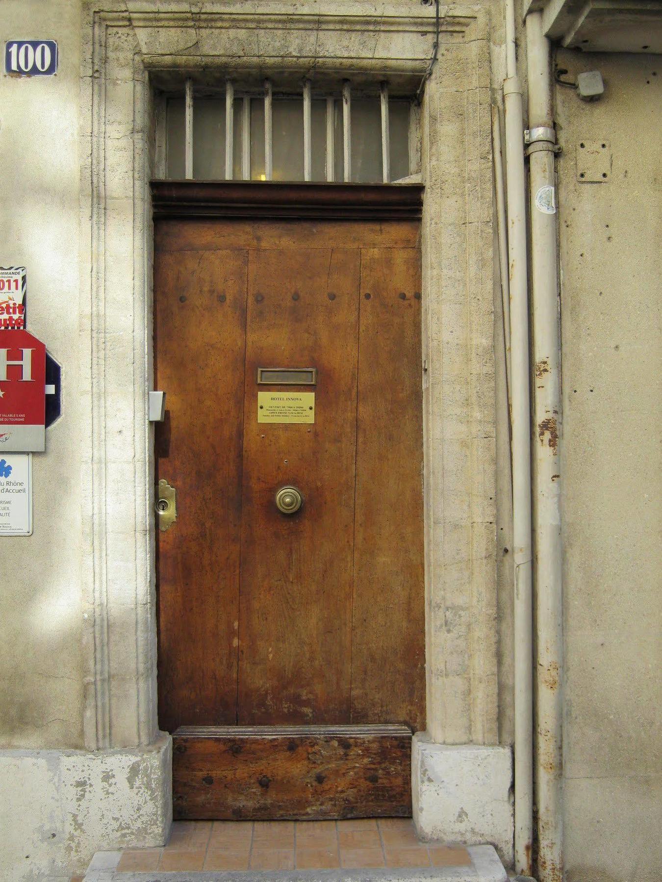Hotel Innova Cardabella Avignon Eksteriør billede